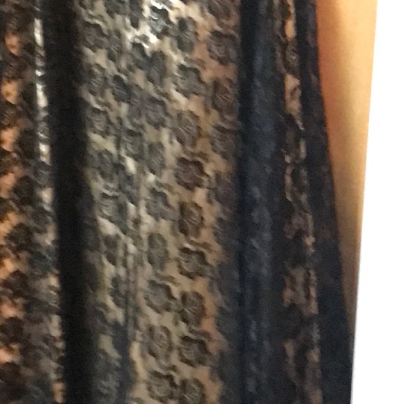 Simon Chang black rose lace covered full maxi skirt - Picture 4 of 9